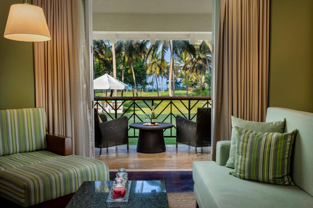 Caravela Beach Resort Varca Exterior foto A room at the hotel
